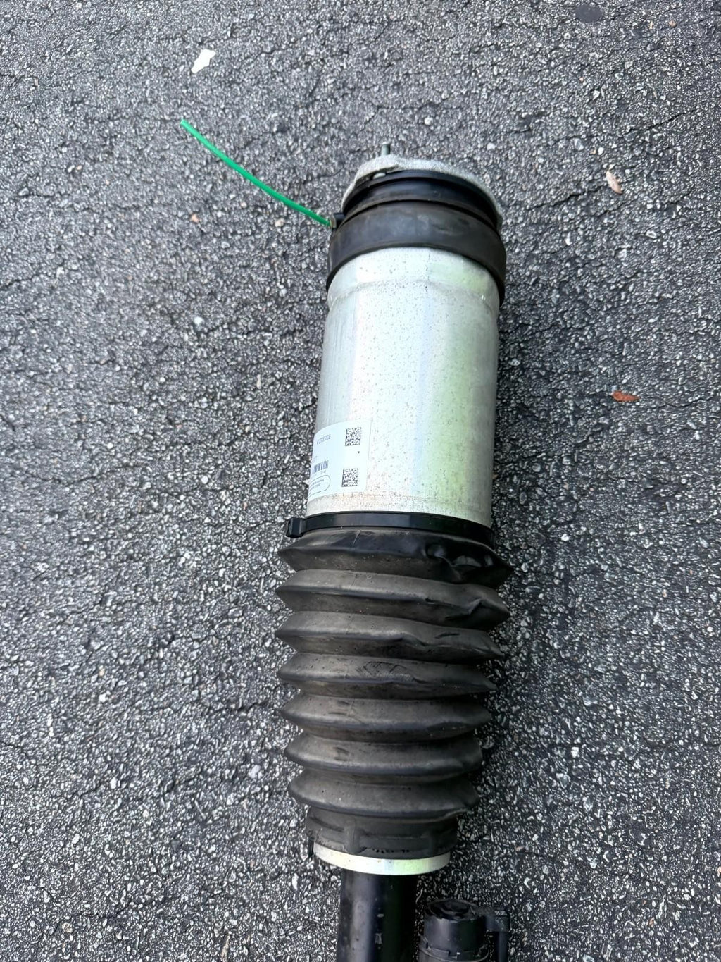♦️2016-2020 TESLA MODEL X REAR RIGHT AIR SHOCK STRUT ABSORBER OEM, 1027067-00-C