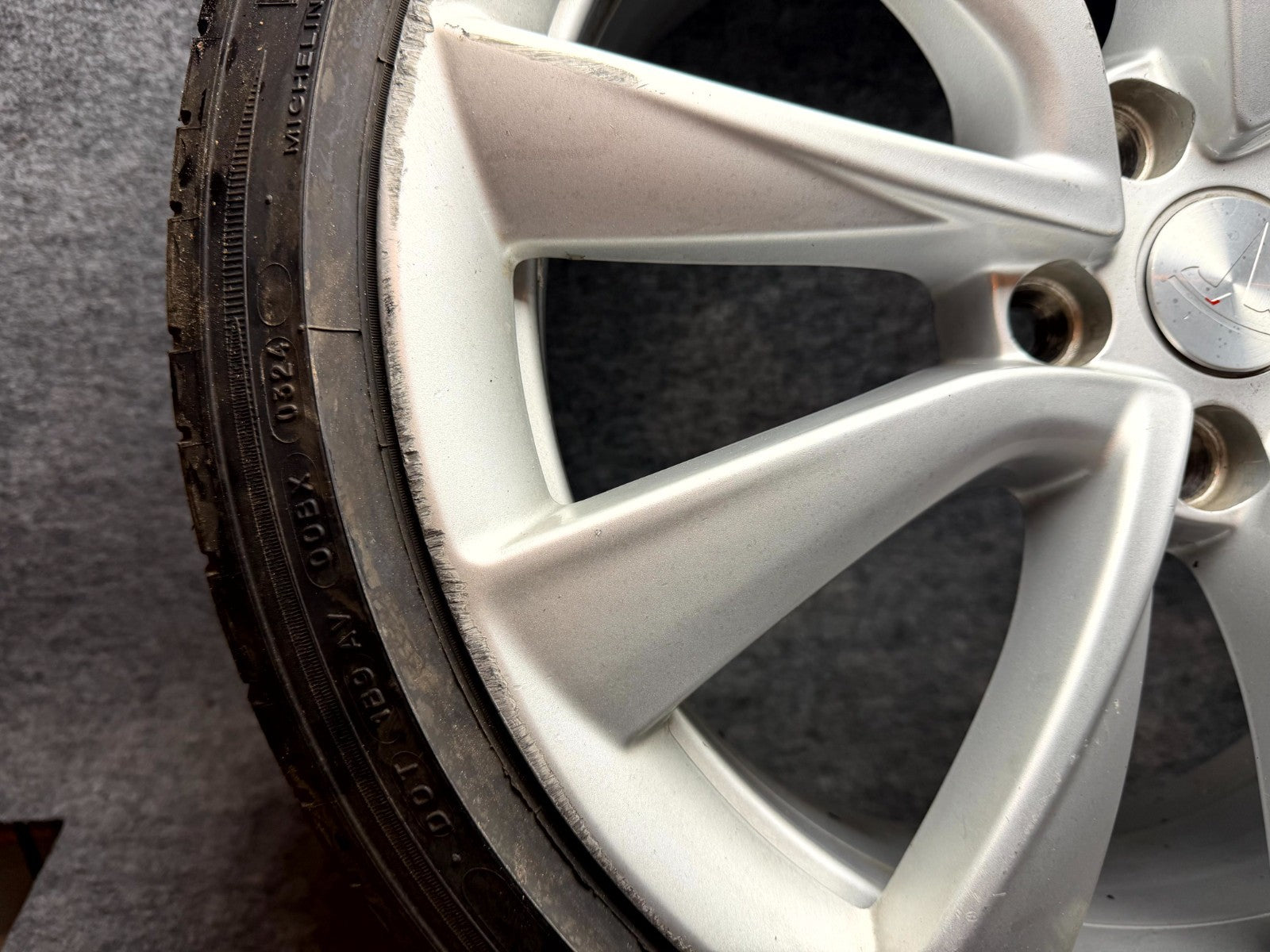 ♦️2017 – 2023 TESLA MODEL 3 ALUMINUM REPLACEMENT WHEEL TIRE OEM, 1044224 00 B