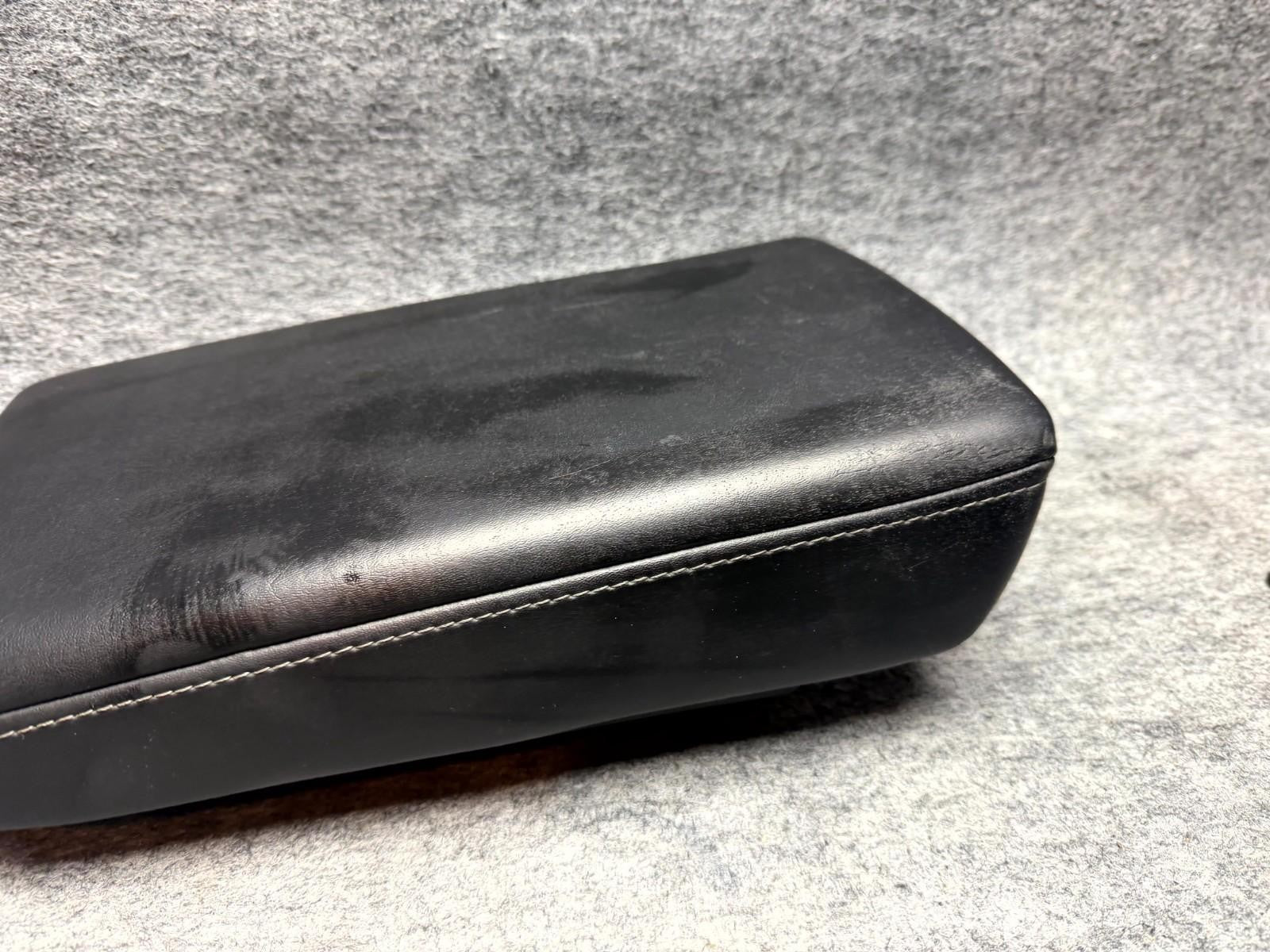 ♦️2017 - 2023 TESLA MODEL 3 CENTER CONSOLE ARMREST ARM REST LID OEM