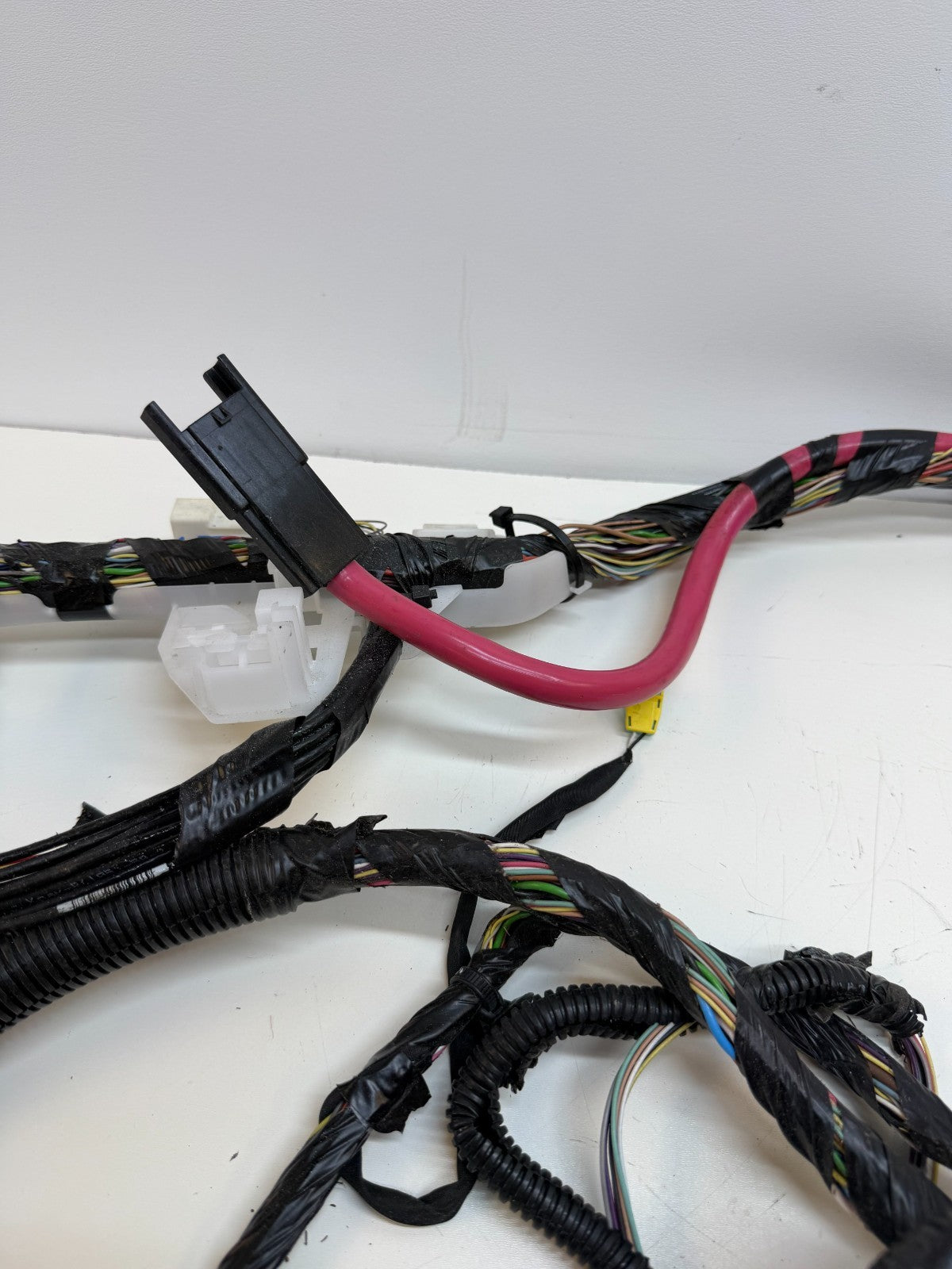 2020-2024 TESLA MODEL Y RIGHT SIDE MAIN BODY WIRE WIRING HARNESS 1489042-00-F