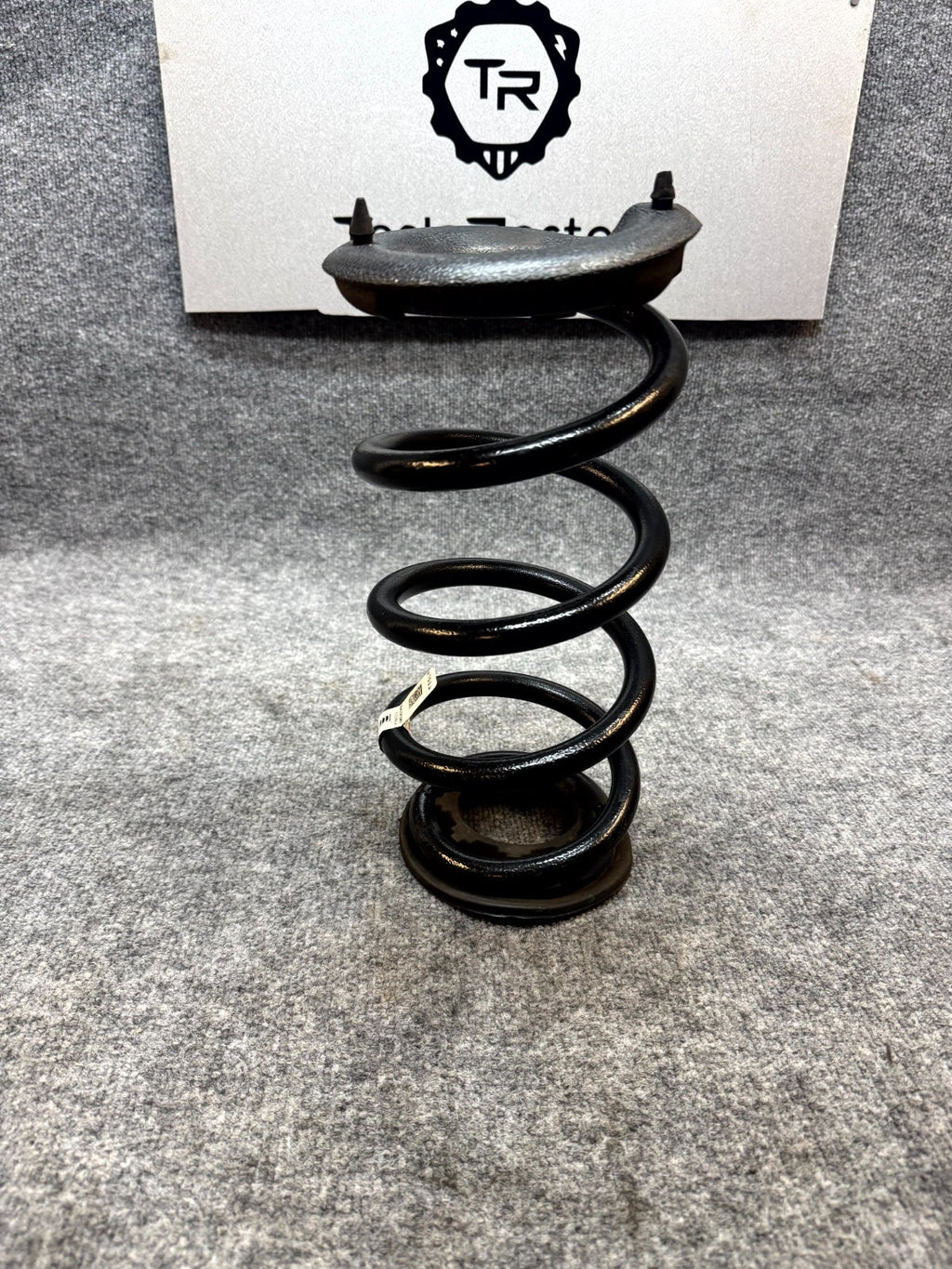 2017-2023 TESLA MODEL 3 REAR RIGHT/LEFT COIL SPRING INSULATOR OEM, 1044472-01-E