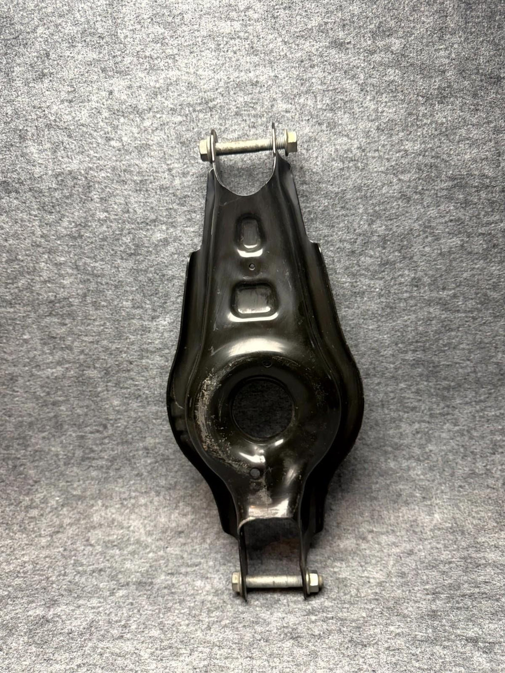 ♦️17-23 TESLA MODEL 3 Y REAR LEFT LOWER SUSPENSION CONTROL ARM OEM, 1044451-00-F