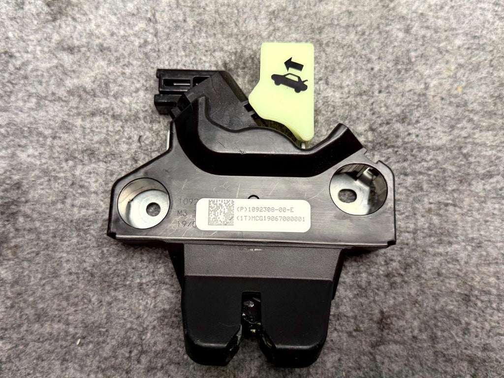 ♦️2017–2023 TESLA MODEL 3 TRUNK LOCK LATCH ACTUATOR MECHANISM OEM, 1092308-00-E