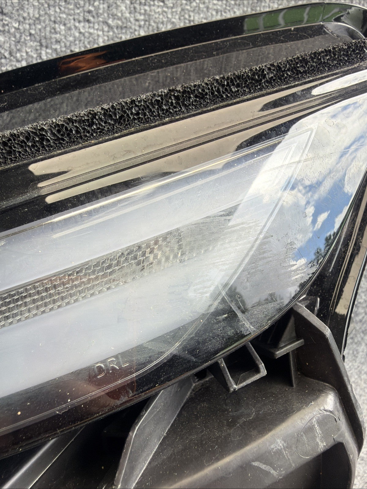 ✅25-26 Tesla Model Y Juniper Headlight Left LH Side LED 1918347-00-E /damaged