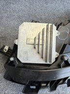 ♦️18-23 TESLA MODEL 3/Y HEADLIGHT RIGHT PASSENGER Reflector 1077372-10-I OEM