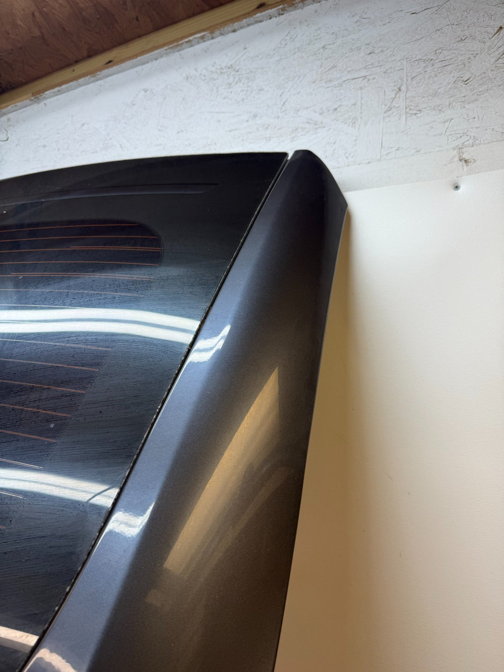 2016-2020 Tesla  Model S Liftgate Trunk Lid Tailgate Hatch Shell Black w/ Glass