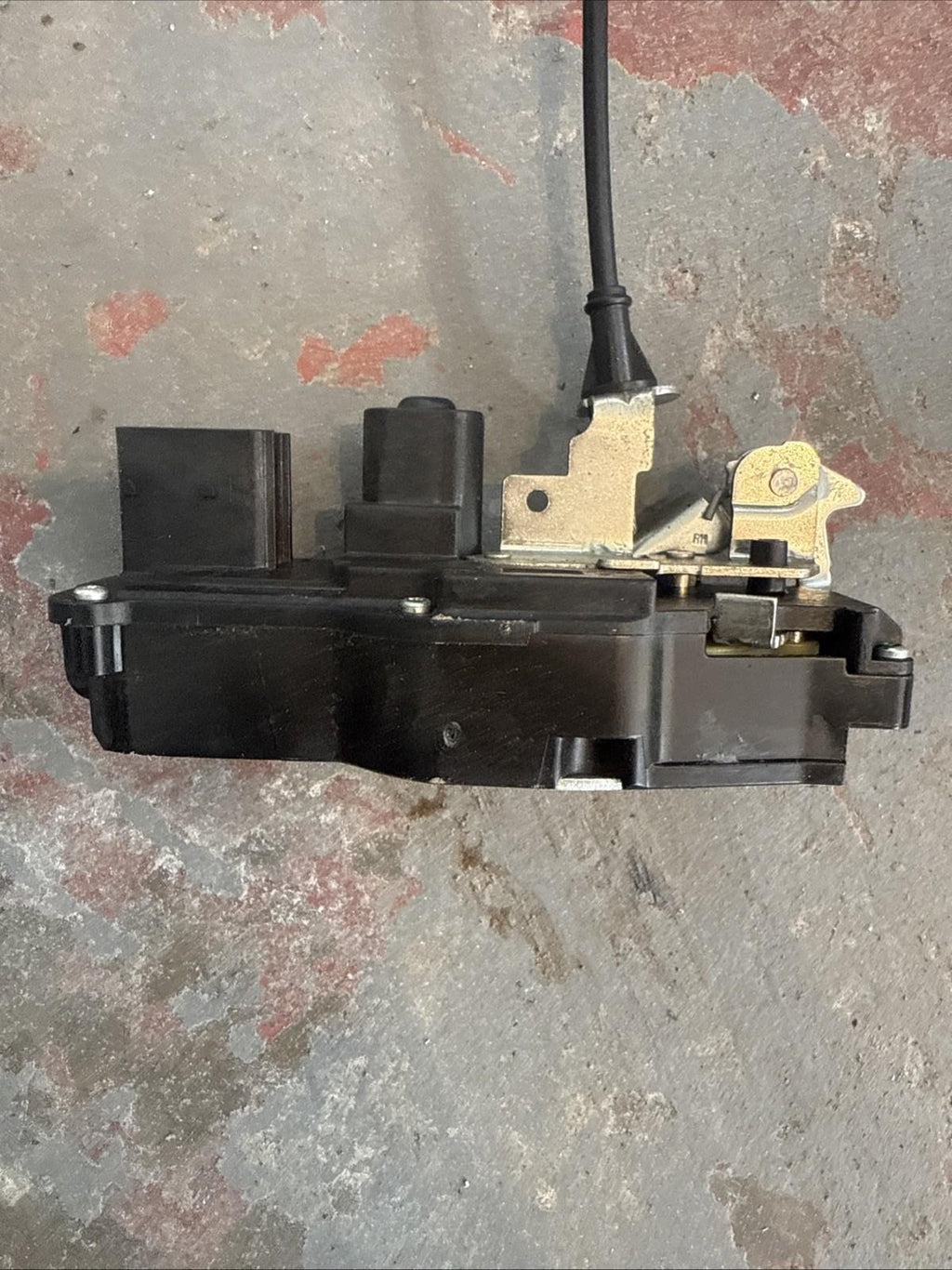 ♦️12-20 TESLA MODEL S FRONT RIGHT SIDE DOOR LOCK LATCH ACTUATOR OEM 6008912-00-C