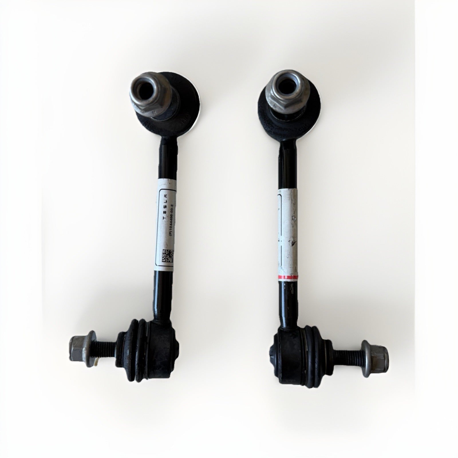 ♦️17–23 TESLA MODEL 3 REAR LH AND RH STABILIZER SWAY BAR LINK OEM, 1044496-00-E