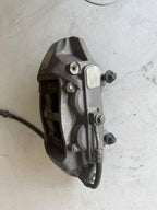♦️17–23 TESLA MODEL 3 FRONT RIGHT CALIPER W/ BRAKE HOSE LINE OEM, 1044622-00-E