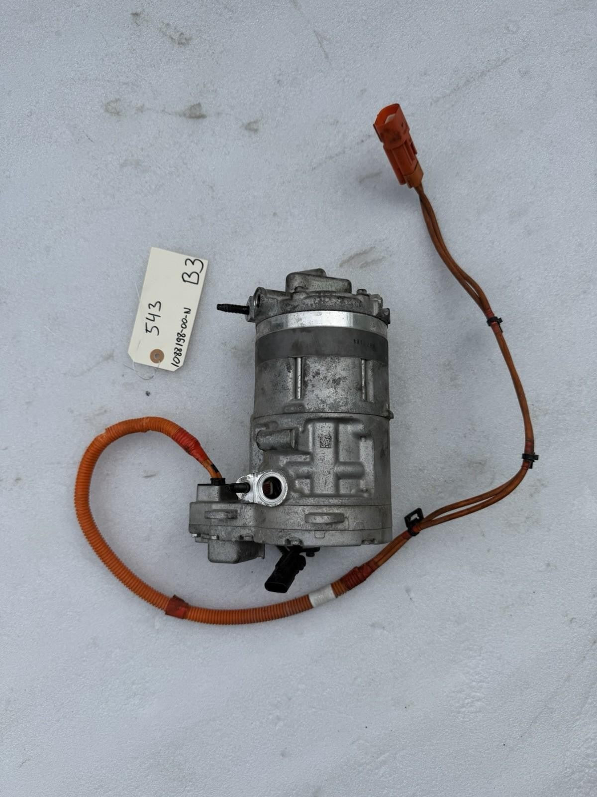 ♦️17-20 TESLA MODEL 3 ELECTRIC AIR CONDITIONING COMPRESSOR PUMP OEM, 108819800N