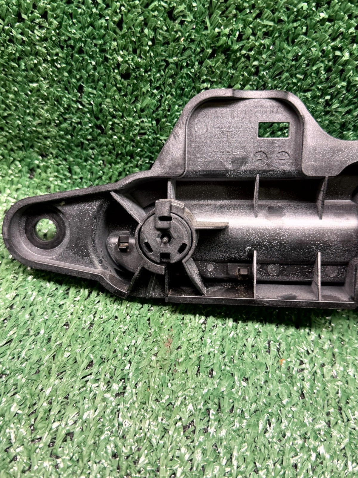 ♦️2017-2023 TESLA MODEL 3/Y FRONT OR REAR RIGHT DOOR HANDLE OEM, 1528115-00-B