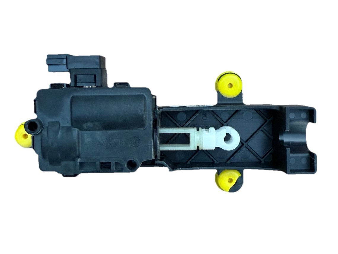 ♦️16-23 TESLA MODEL X FRONT LEFT SIDE DOOR LOCK LATCH ACTUATOR OEM, 1115332 00 B