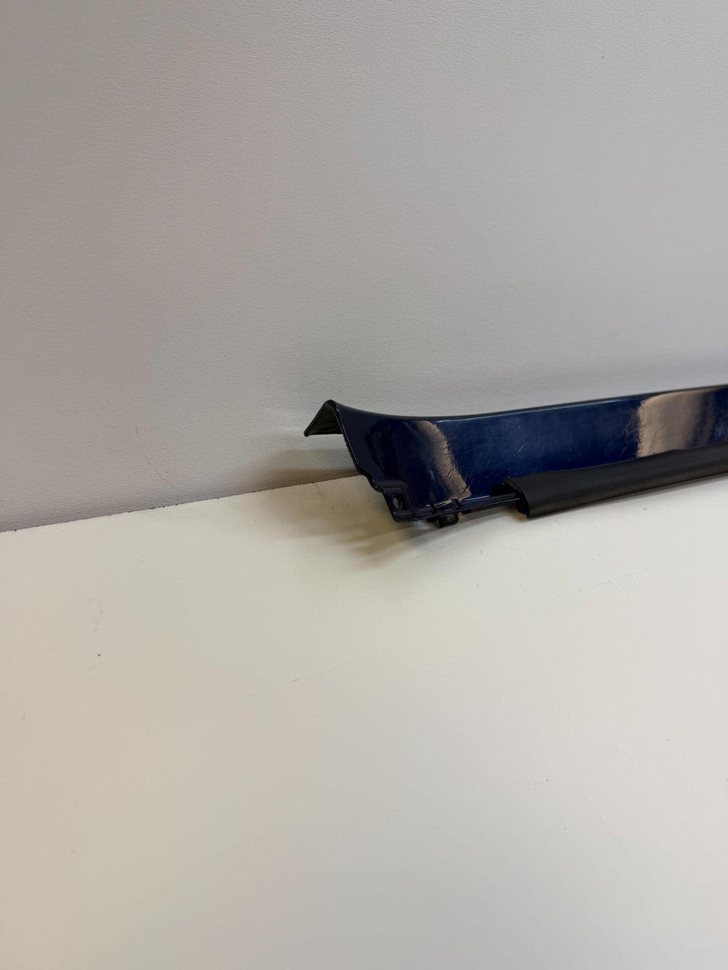 2012-20 Tesla Model S Driver Side Rocker Panel Scuff Plate Molding 1012215-00-G