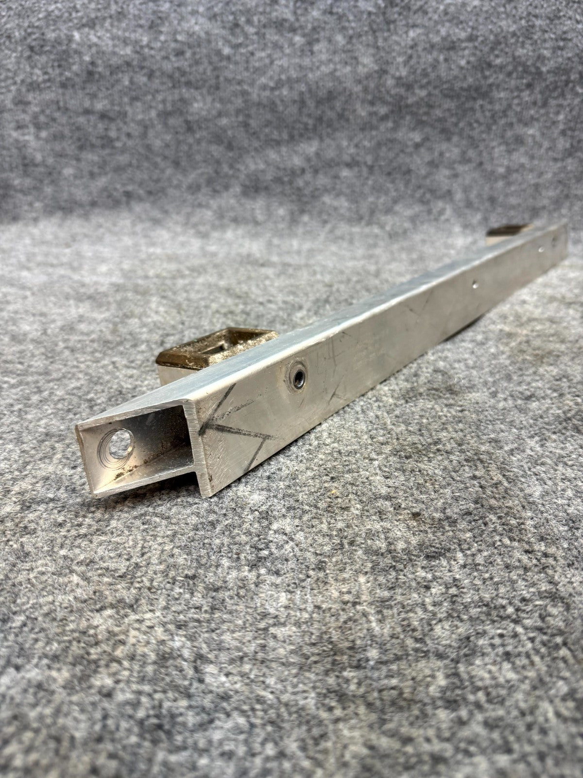 2017-2023 TESLA MODEL 3 FRONT TRUNK FRUNK REINFORCEMENT BRACKET OEM 1104777-00-A