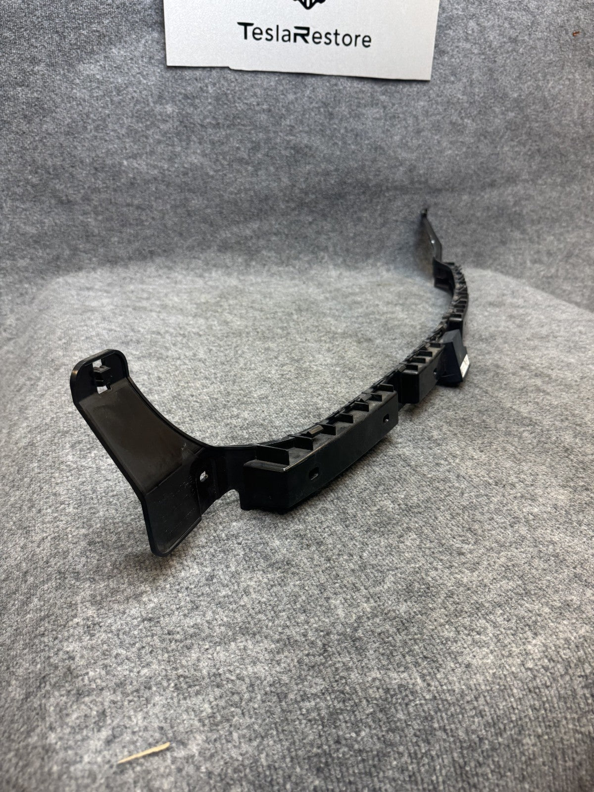 17-24 TESLA MODEL 3 Y REAR BUMPER SUPPORT BRACKET W/ BCM CONTROL OEM, 109785500F