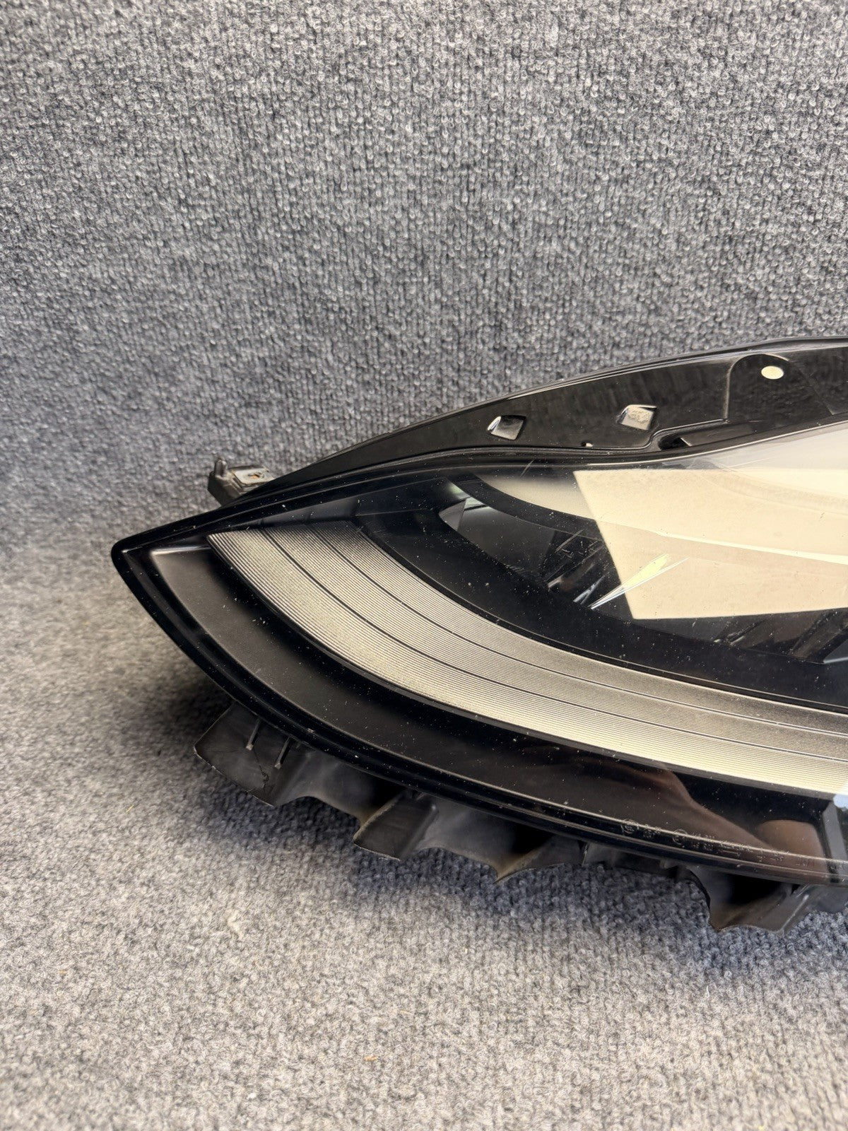 21-23 TESLA MODEL 3 FRONT LEFT HEADLIGHT LED LIGHT LAMP OEM 1514952-00-D