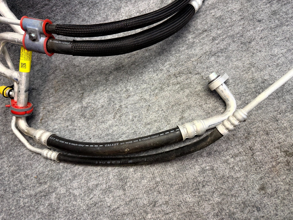 ♦️2017-2023 TESLA MODEL 3 A/C CONDITIONER SUCTION HOSE PIPE LINE OEM, 109215700F