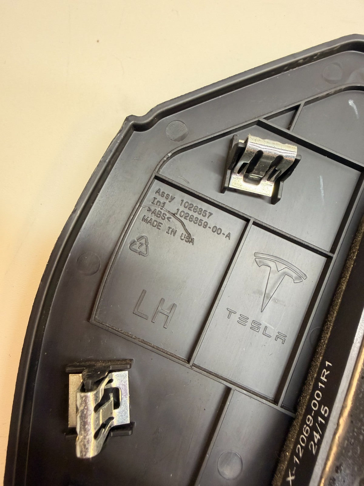 2012-2020 Tesla Model S Front Left Driver Side Dashboard Cover 1028359-00-A