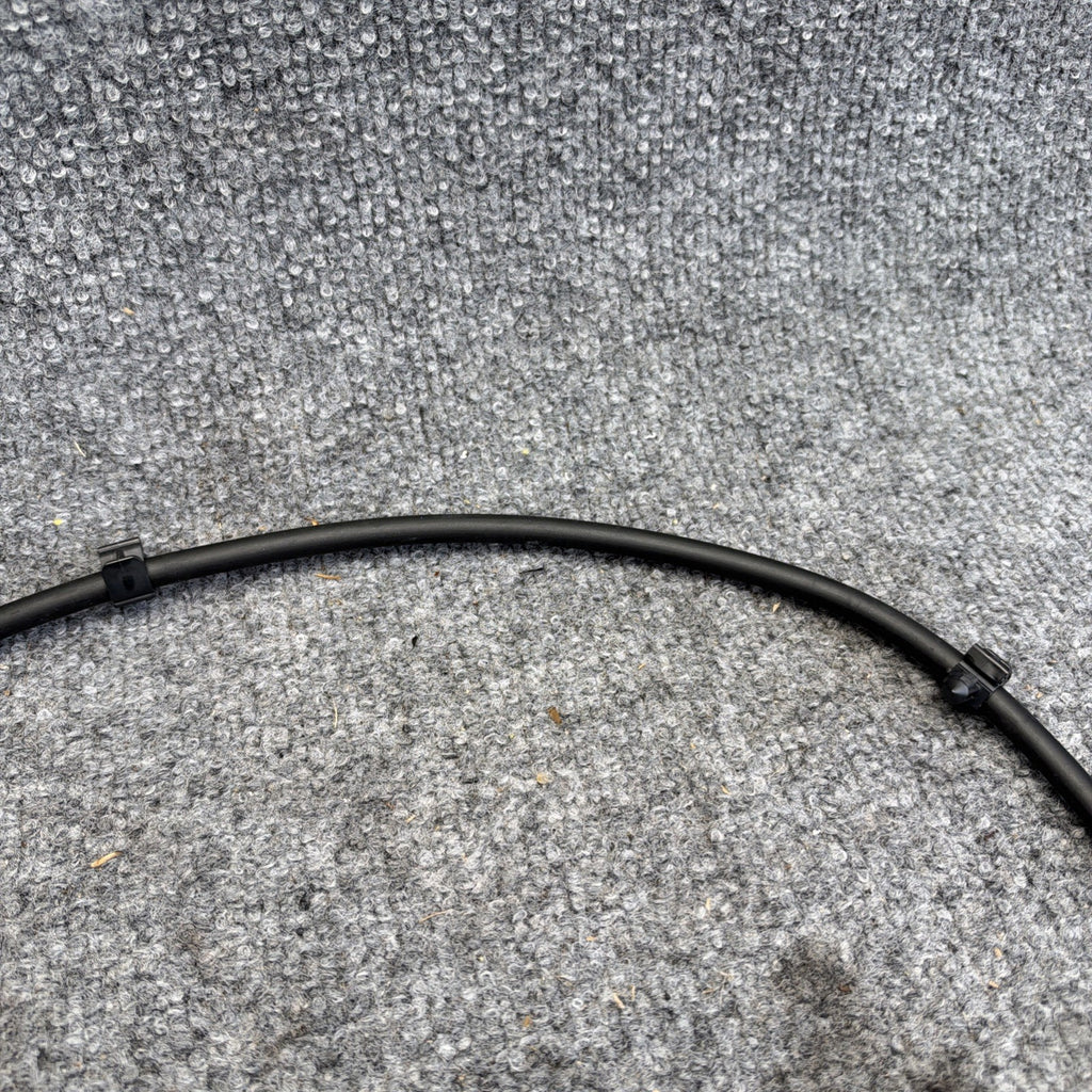 26-27 Tesla Model Y Performance Front Camera Washer Hose Assembly 1963533-00-C