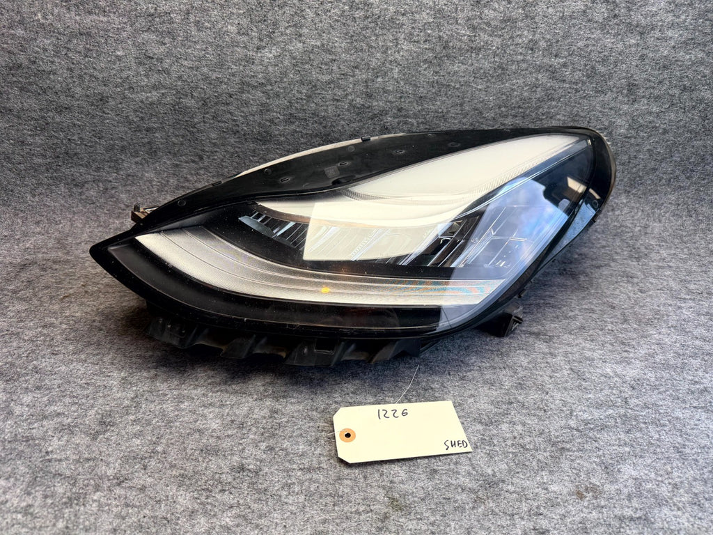 ♦️2017-2023 TESLA MODEL 3 FRONT LEFT SIDE HEADLIGHT ASSEMBLY OEM, 1077371-00-K