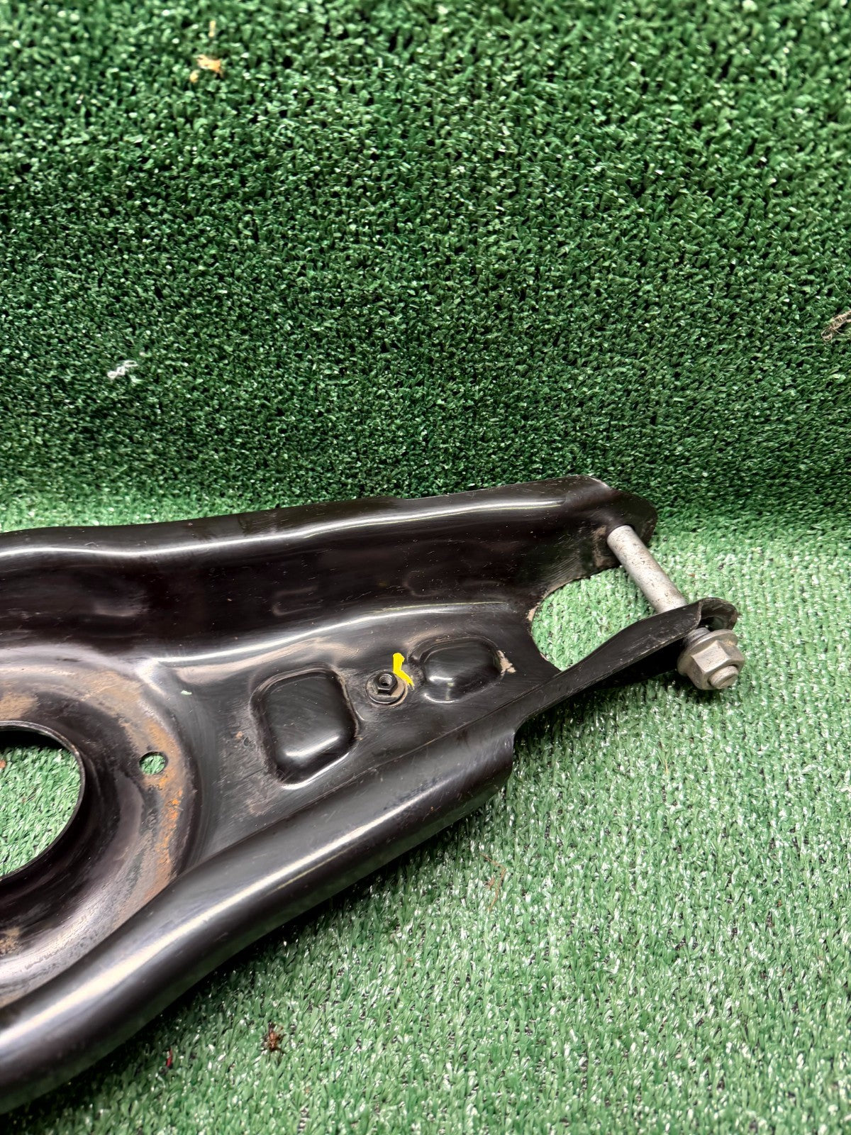 ♦️20–23 TESLA MODEL Y REAR LEFT OR RIGHT SIDE CONTROL ARM OEM, 1044451-00-F