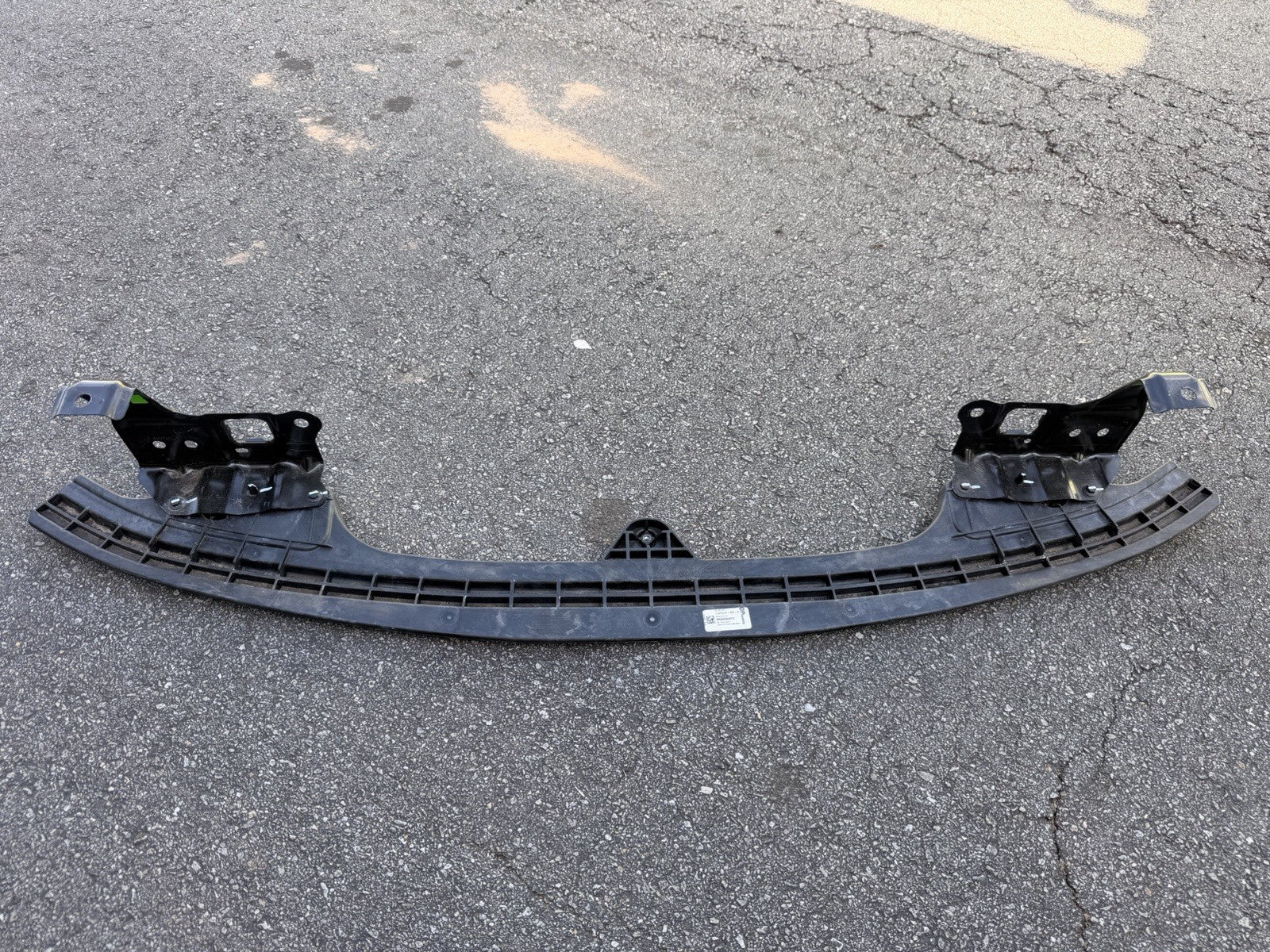 2025-2026 Tesla Model Y Front Bumper Reinforcement Ankle Catcher 1949866-00-C