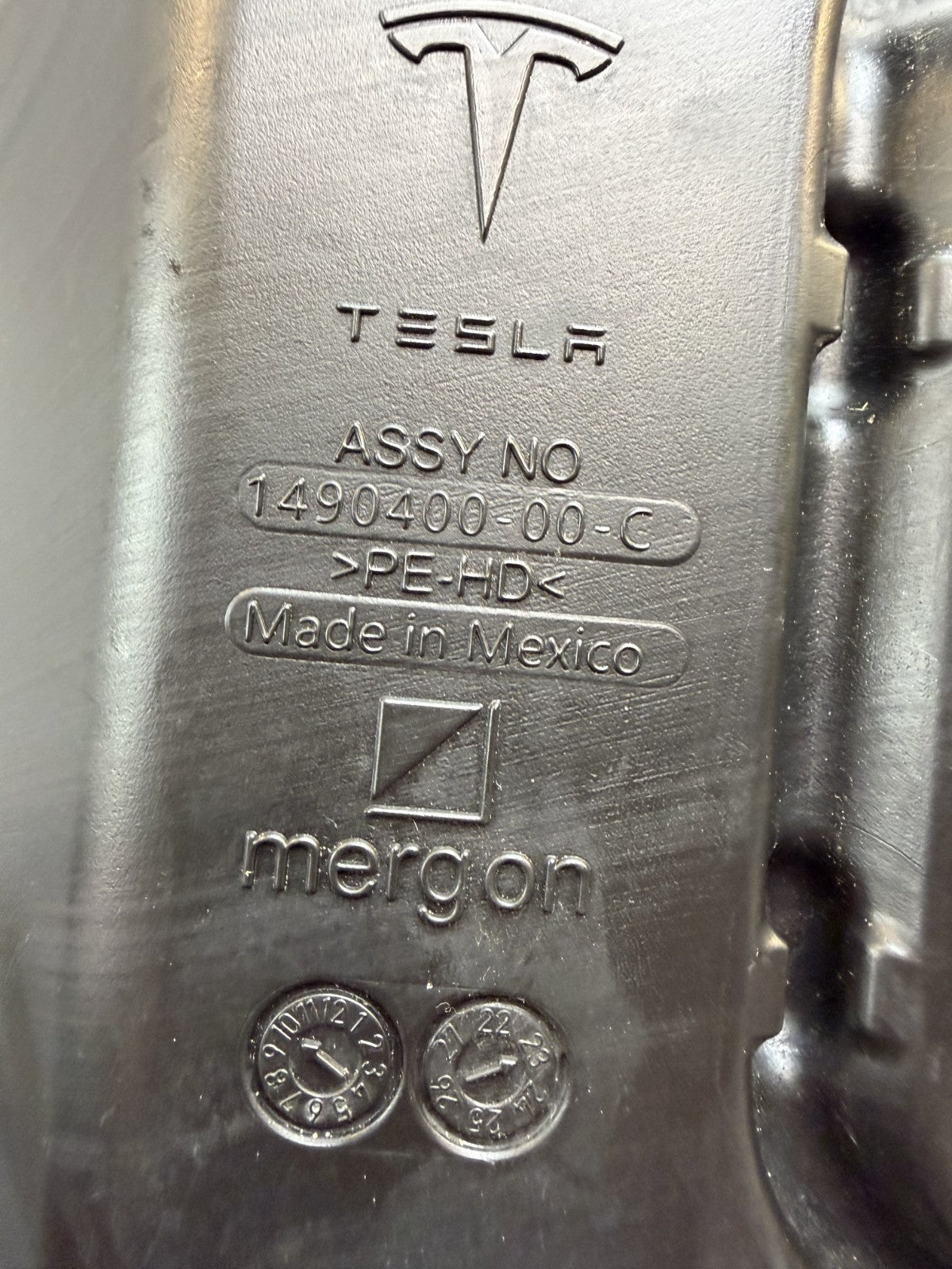 2020-2024 TESLA MODEL Y WINDSHIELD WASHER RESERVOIR BOTTLE TANK OEM,1490400-00-C