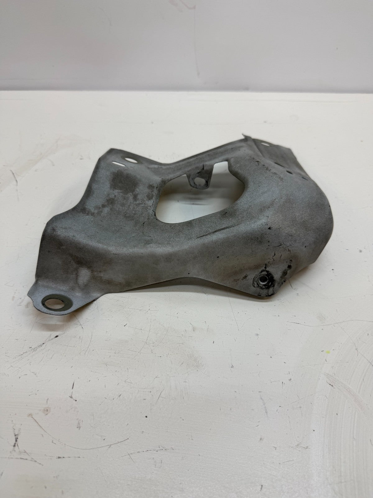 2020-2024 Tesla Model Y Front Right Fender Mount Support Bracket 1487492-00-A