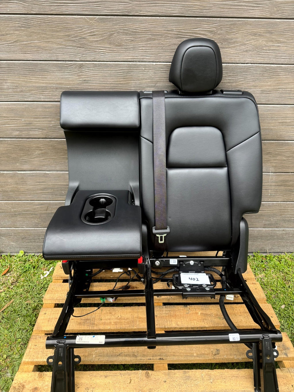 2020-2024 TESLA MODEL Y REAR LEFT UPPER SEAT CUSHION W/ FRAME OEM, 1494881-00-B