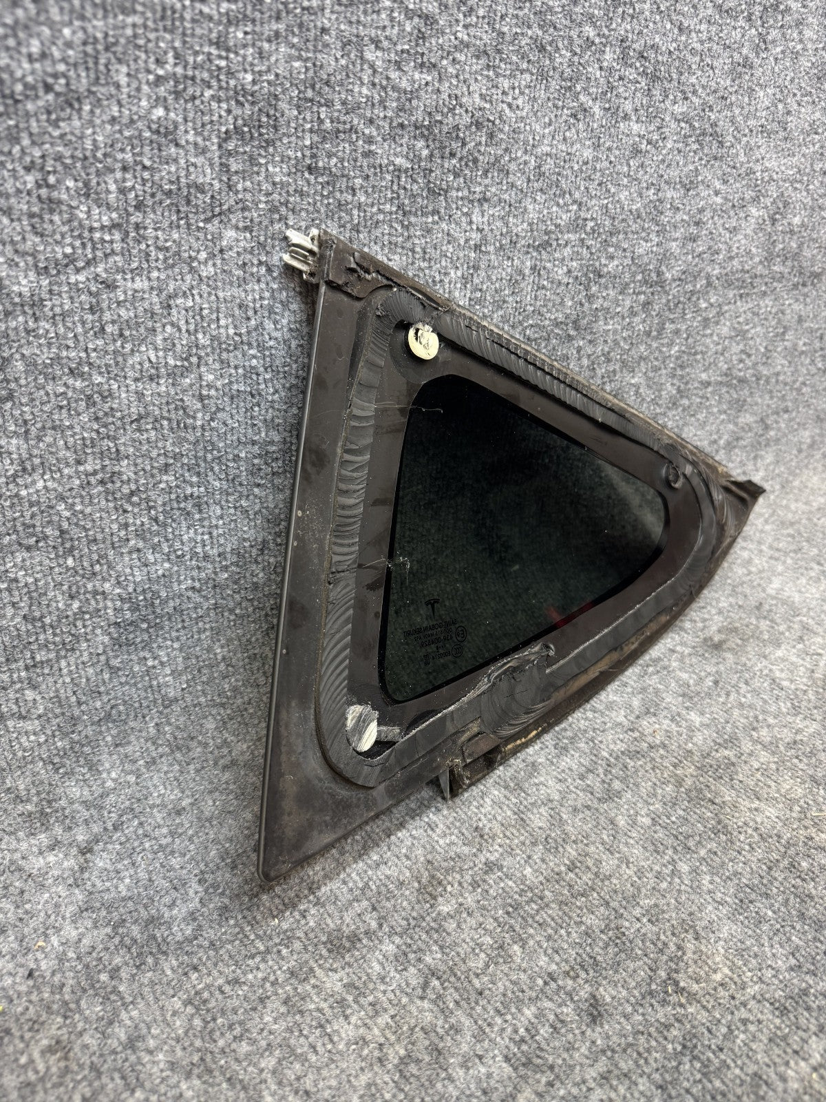 2017 – 2023 TESLA MODEL 3 REAR RIGHT SIDE QUARTER WINDOW GLASS OEM, 43R-004529