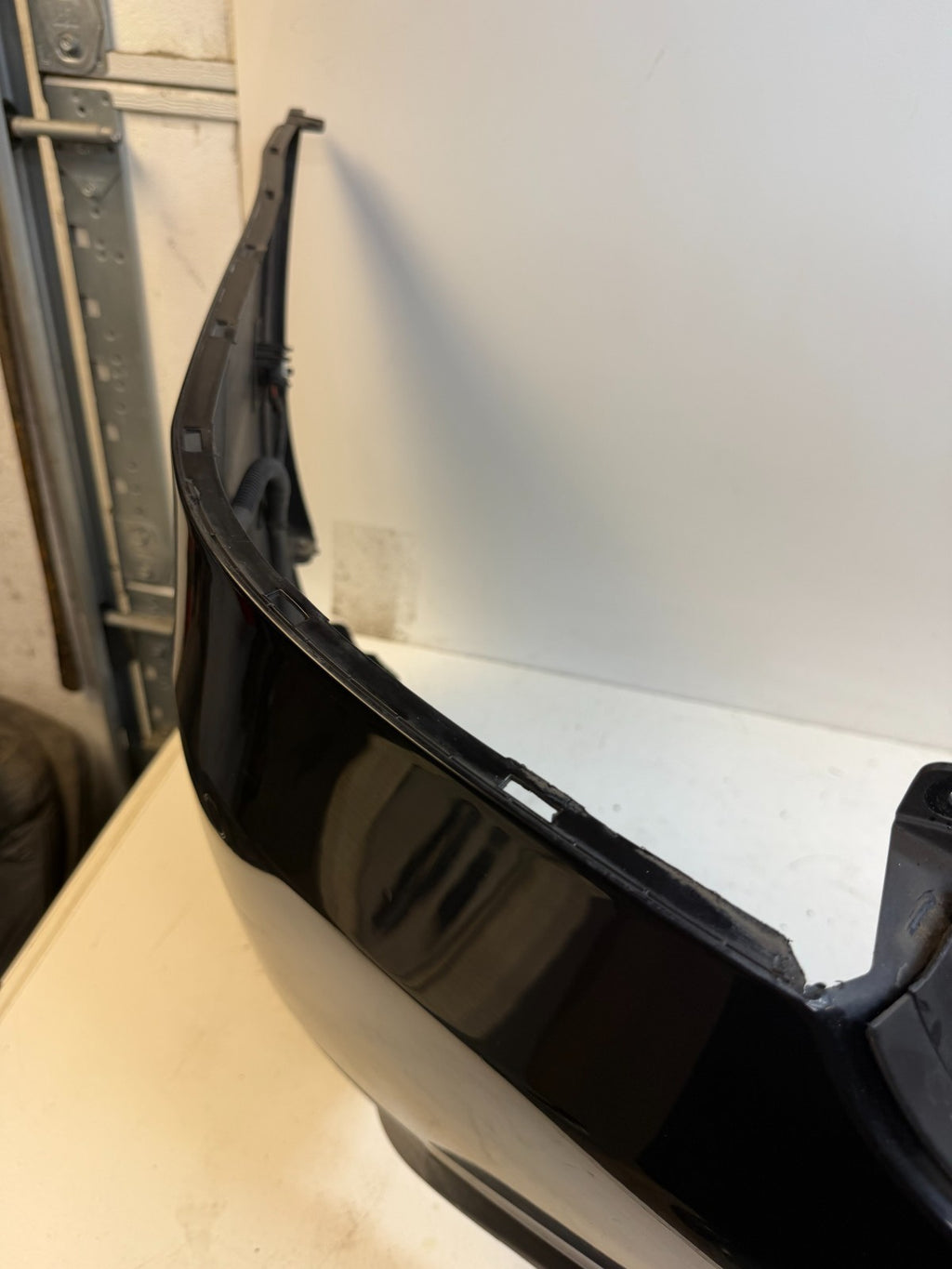 2016-2020 Tesla Model X Rear Bumper Cover Complete OEM 1058354-00-D