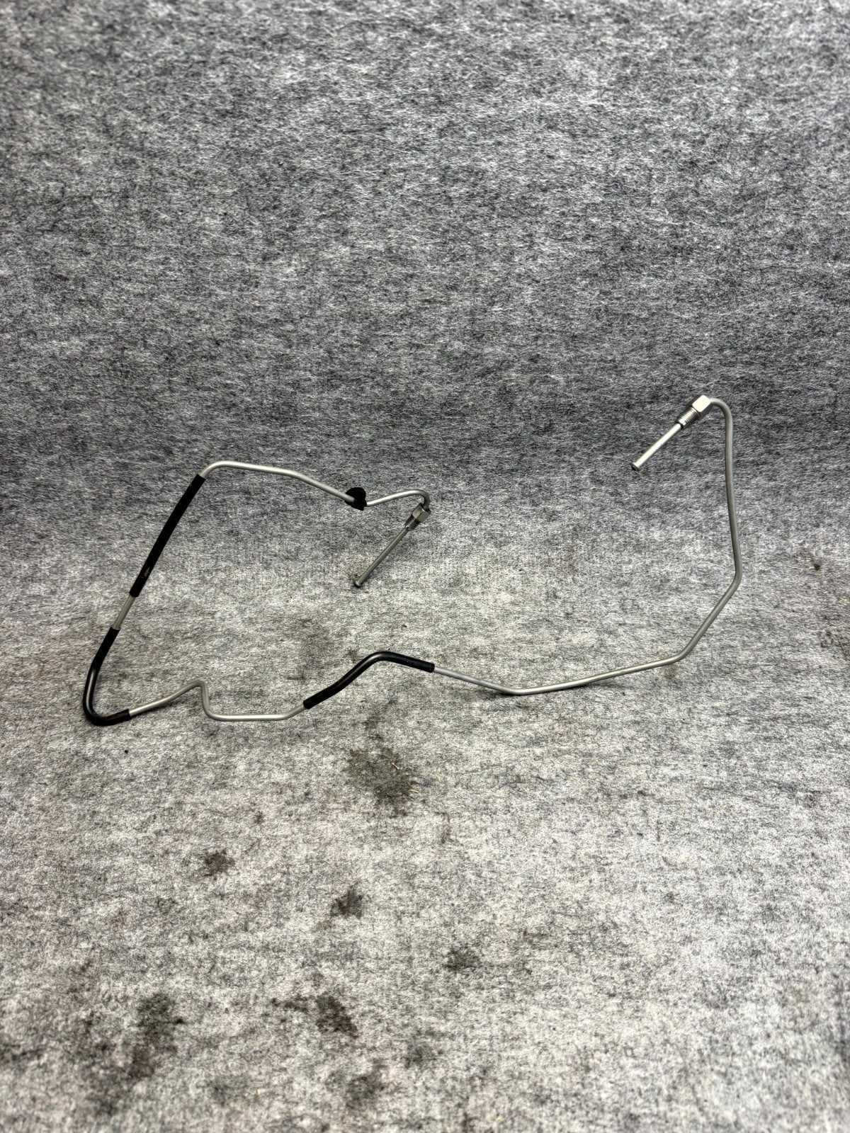♦️2017-2023 TESLA MODEL 3 FRONT LEFT SIDE BRAKE HOSE LINE TUBE OEM, 1044721-00-D