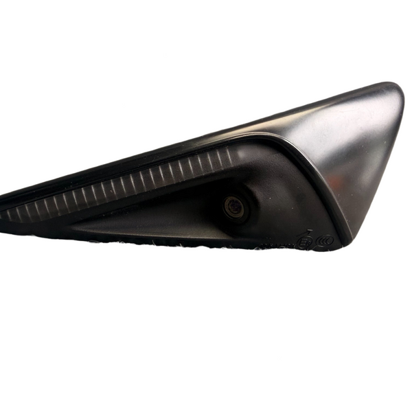 2017-2024 Tesla Model 3 Front Right Fender Camera Turn Signal 1495865-20-C