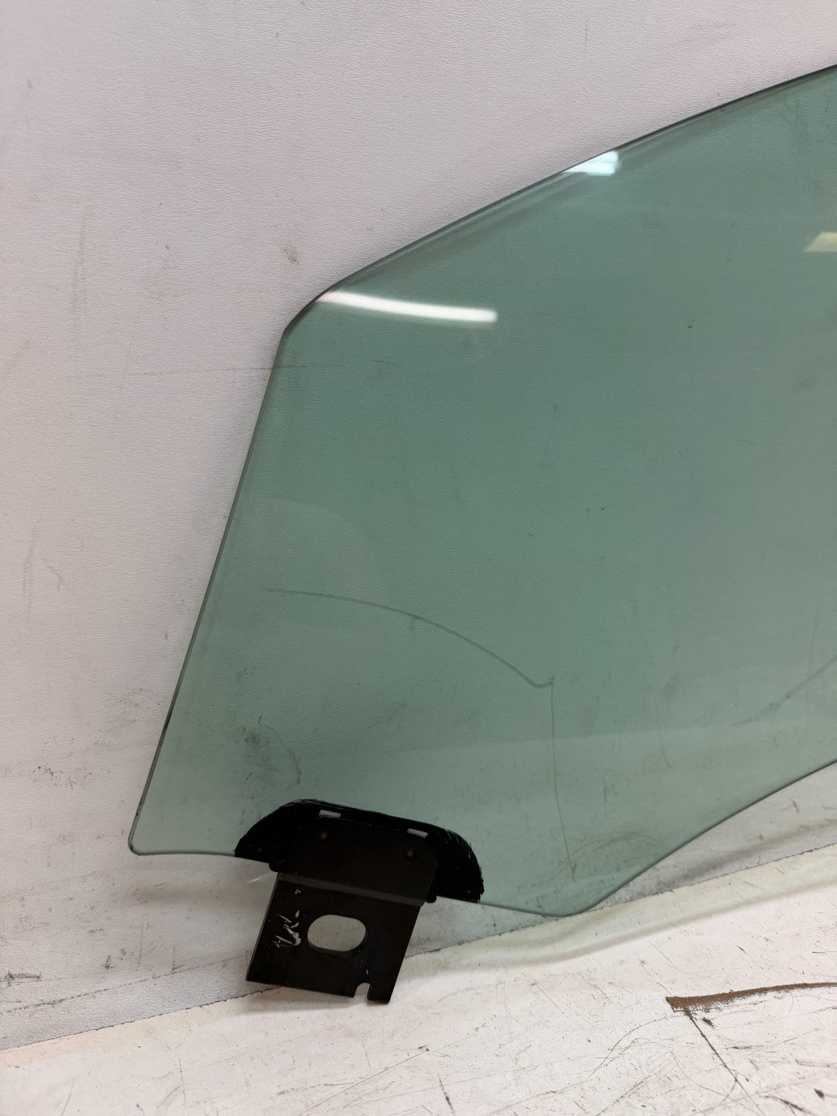 2012-2020 Tesla Model S Front Left Driver Side Door Window Glass OEM 43R-001074