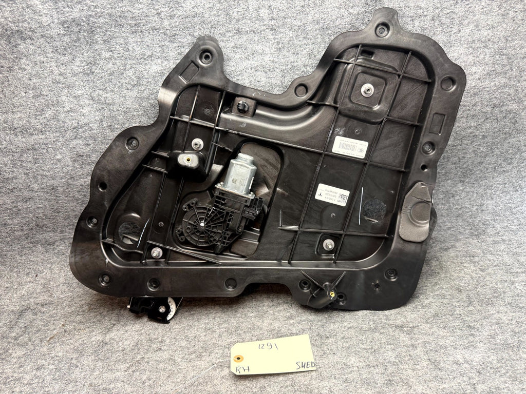 ♦️17–23 TESLA MODEL 3 REAR RIGHT DOOR WINDOW REGULATOR W/ MOTOR OEM, 109662300K