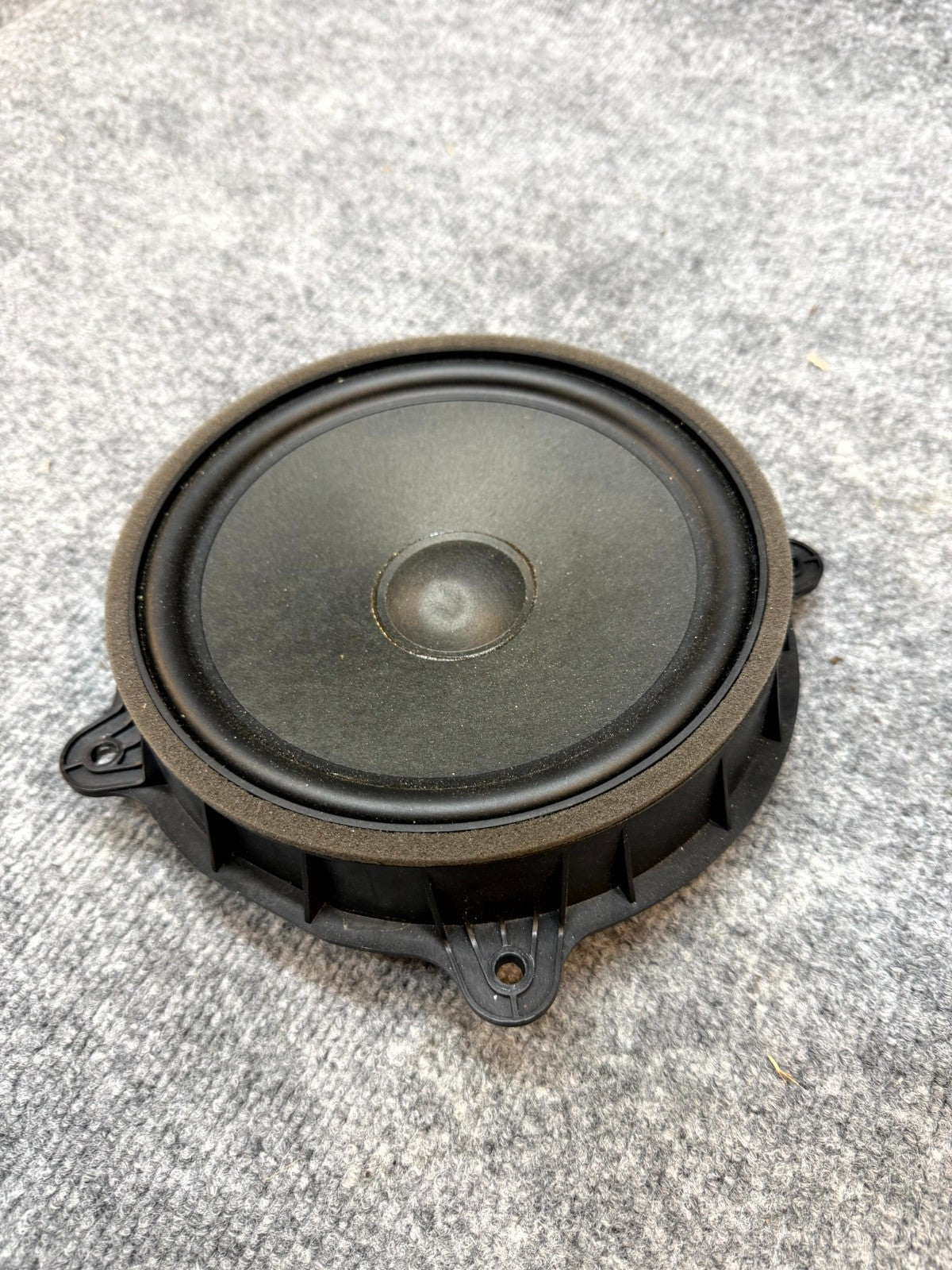 2020-2024 TESLA MODEL Y FRONT RIGHT DOOR AUDIO SOUND SPEAKER OEM, 1079744-01-F