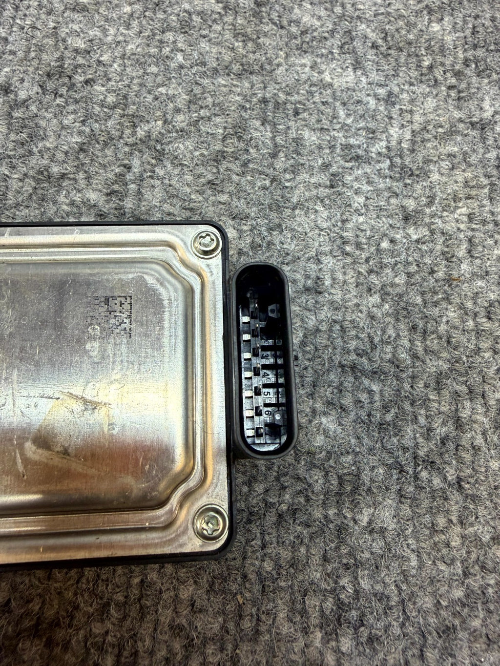 2017–2023 TESLA MODEL 3 FRONT DISTANCE RADAR CRUISE MODULE OEM, 1108647-00-D