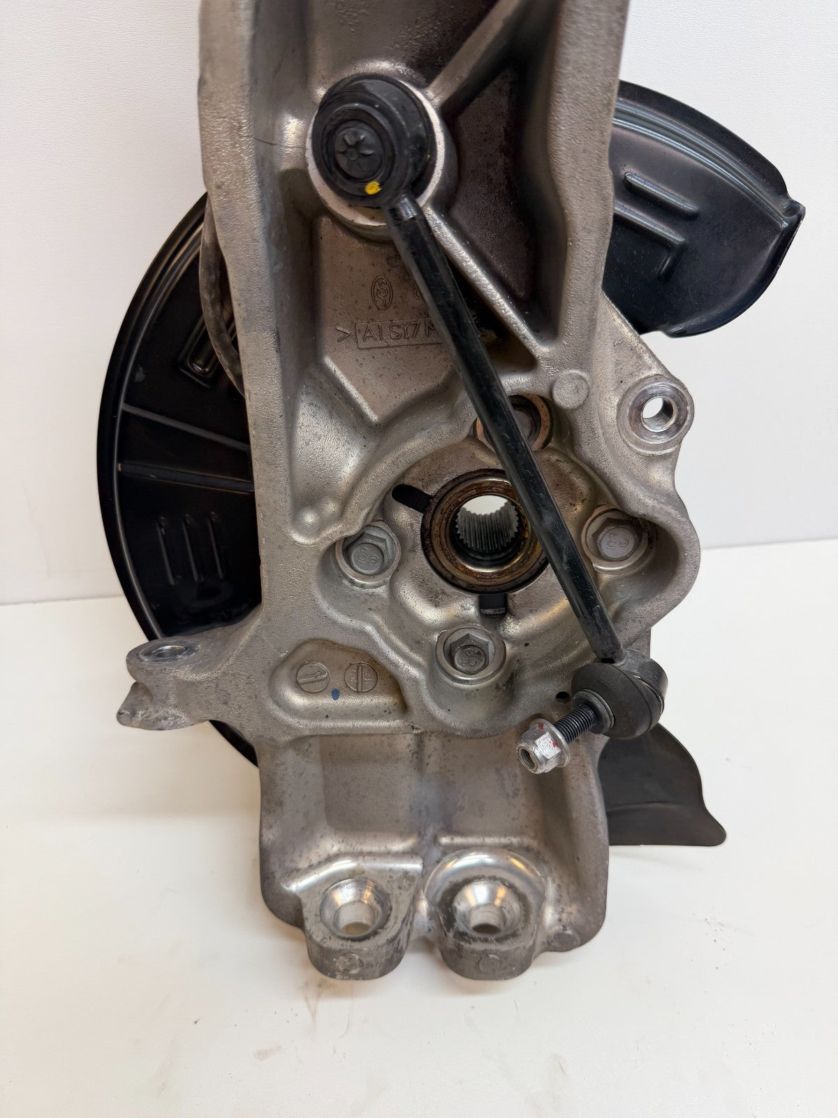 2012-2021 Tesla Model S Front Right Passenger Spindle Knuckle Hub 1030606-00-D