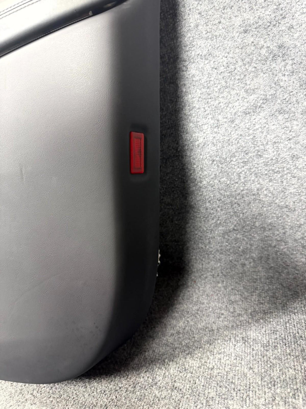 2016-2020 Tesla Model X Front Right Side Interior Door Panel OEM, 1055483-21-M