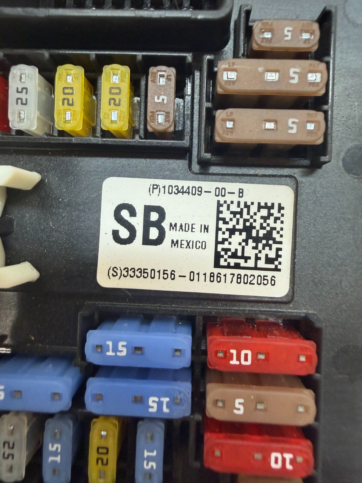 2016-2020 Model S Frunk Junction Cabin 12V Fuse Box Relay Control 1034409-00-B