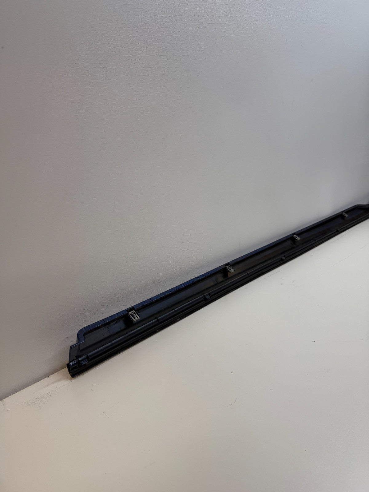 2012-2025 Tesla Model S Rocker Panel Molding Scuff Plate Mold Left 1012215-00-F