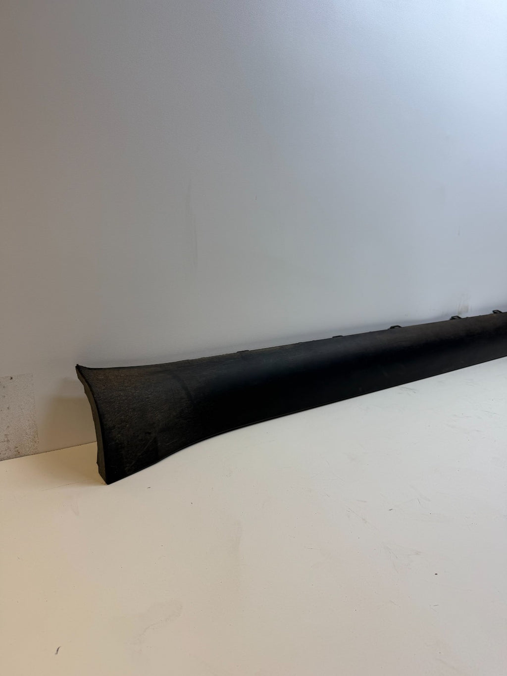 2020 - 2024 Tesla Model Y Left Side Sill Rocker Panel Molding 1497740-00-D