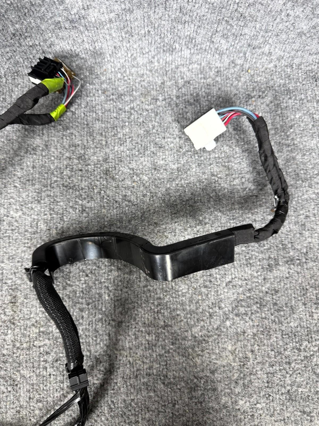 16-23 Tesla Model X Rear Right Cylinder Door Lift Wiring Cable OEM, 1063406-00-G