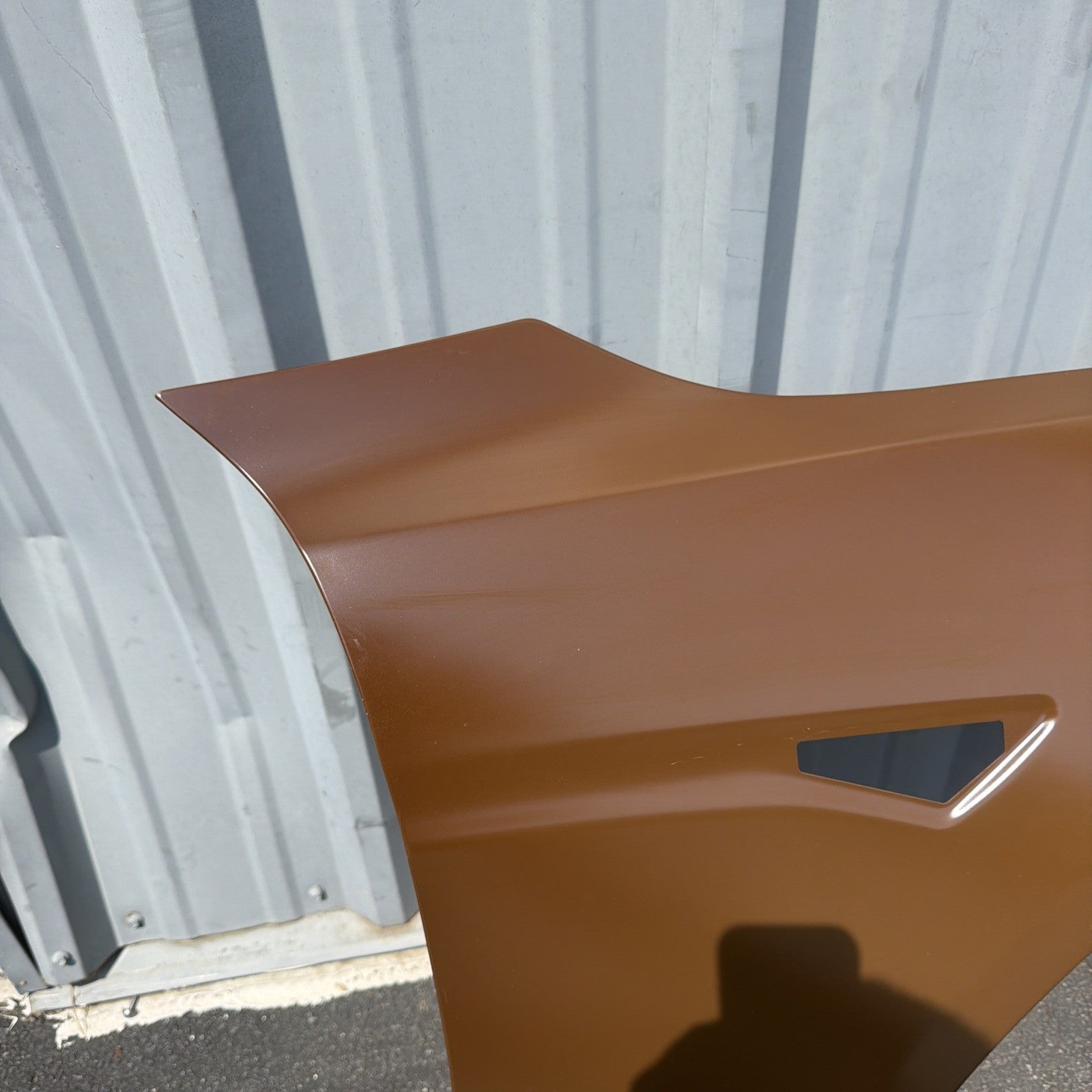 OEM 21-26 Tesla Model S Front RH Fender Shell Passanger Side Panel 1562552-E0-A