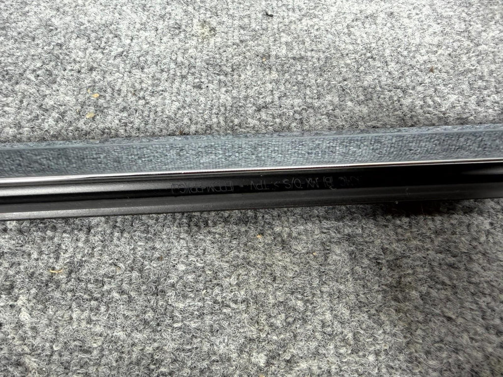 2012-2020 Tesla Model S Front Right Door Chrome Belt Molding OEM, 1038394-00-A