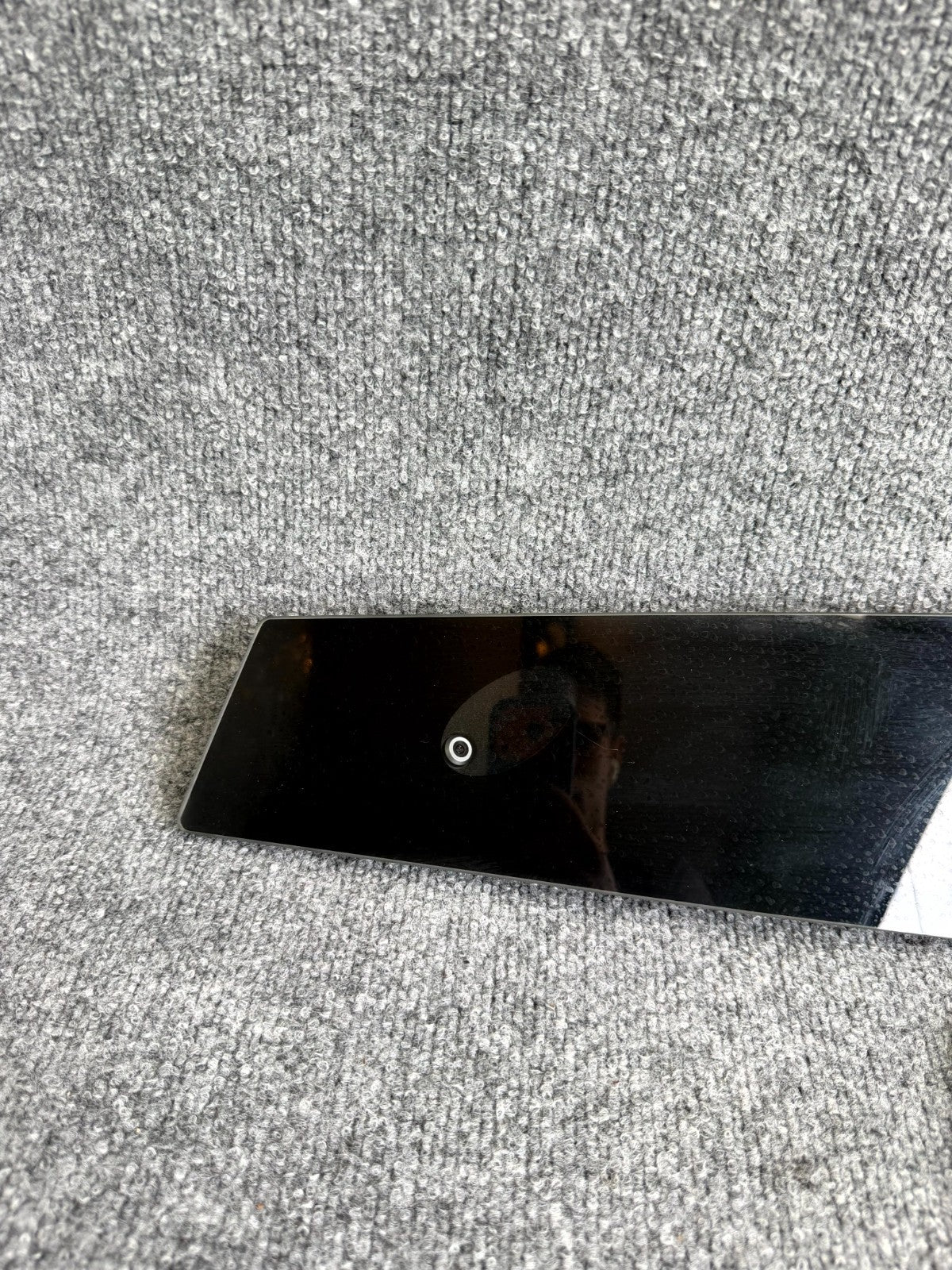 17-23 TESLA MODEL 3 RIGHT SIDE B PILLAR APPLIQUE MOLDING W/CAMERA OEM,110925590F