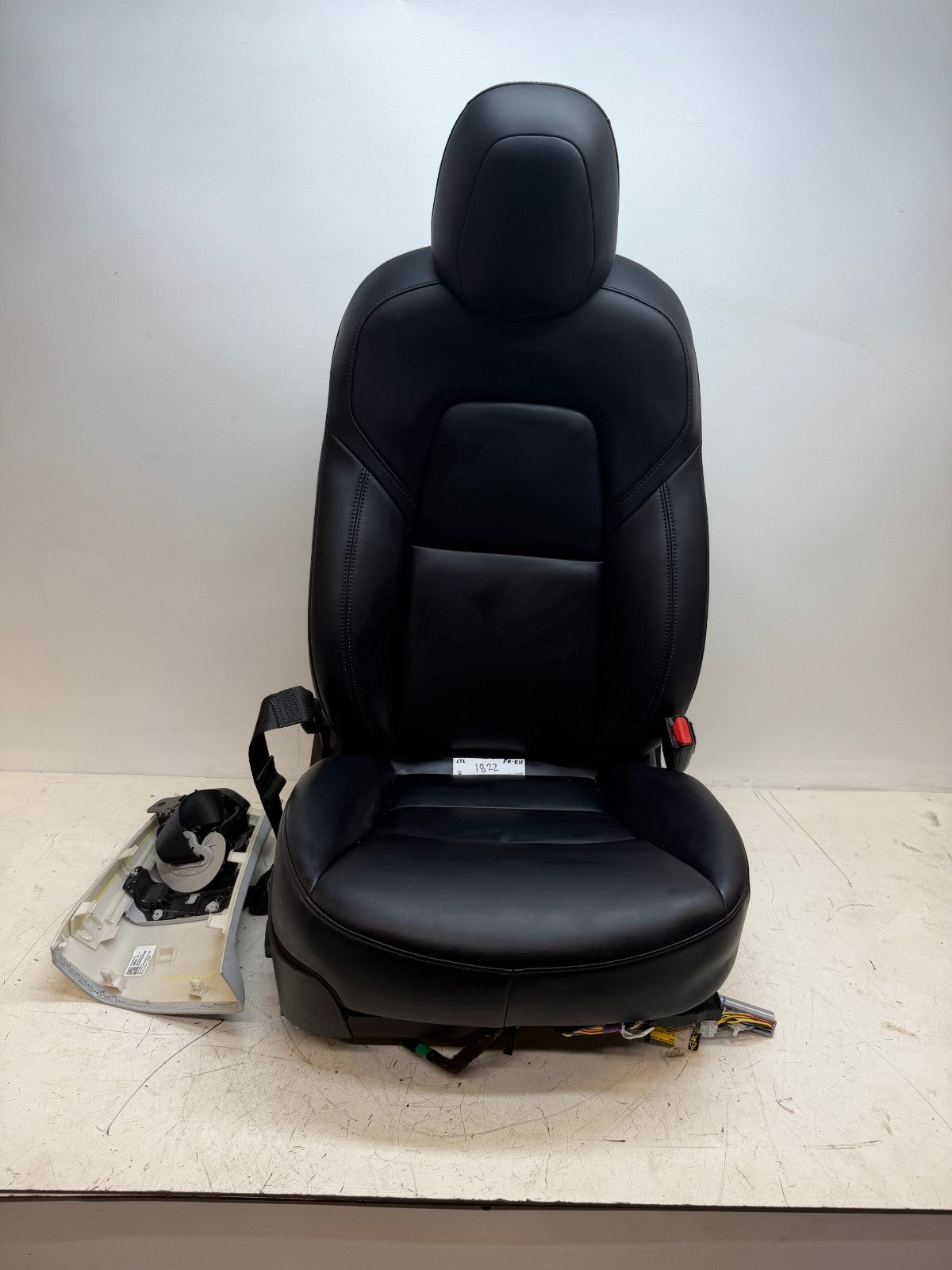 2017-2023 Tesla Model 3 Front Right Passenger Side 1st Row Seat Black