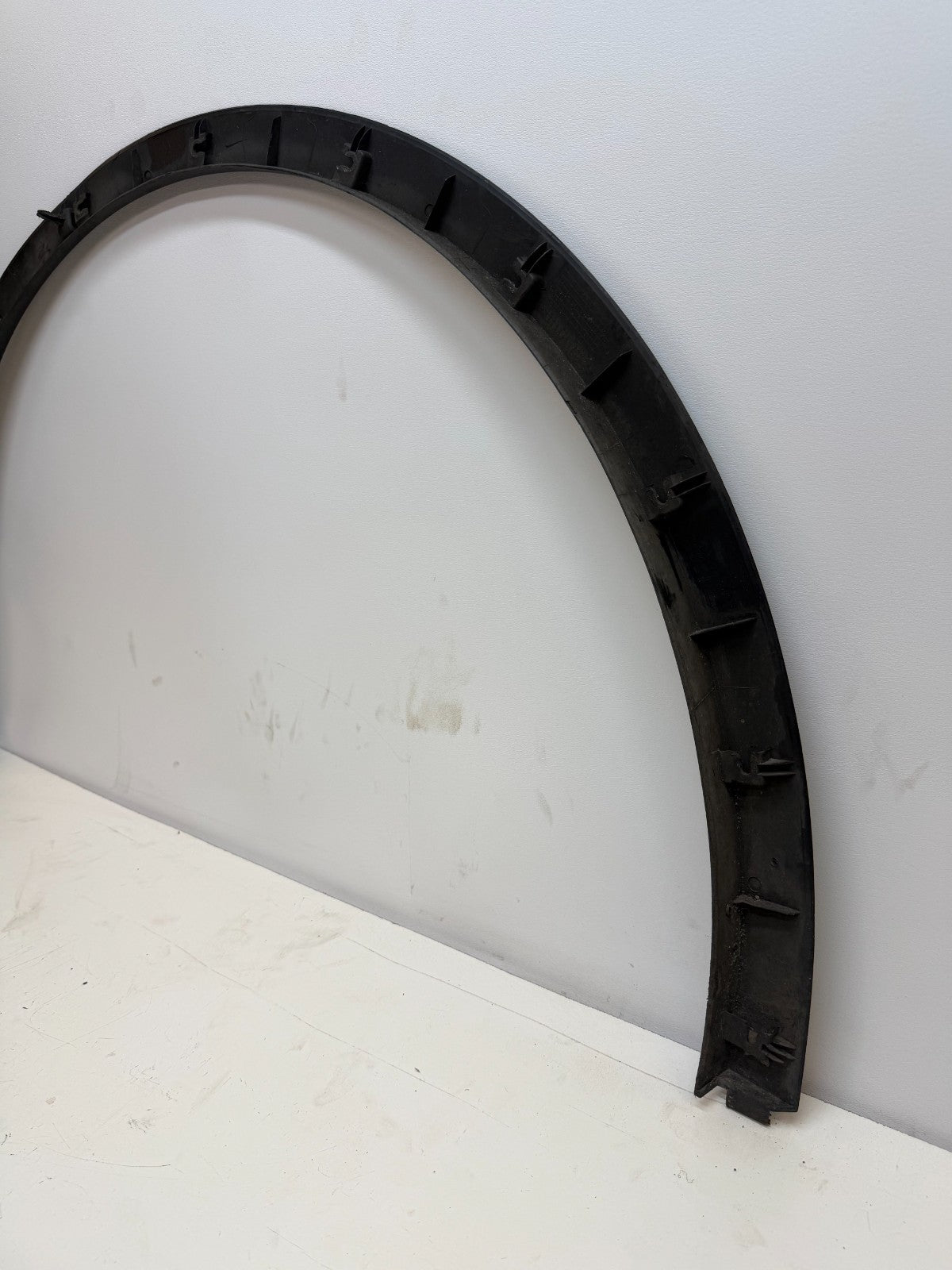 2020-2024 Tesla Model Y Front Fender Flare Wheel Arch Molding Trim Right Side