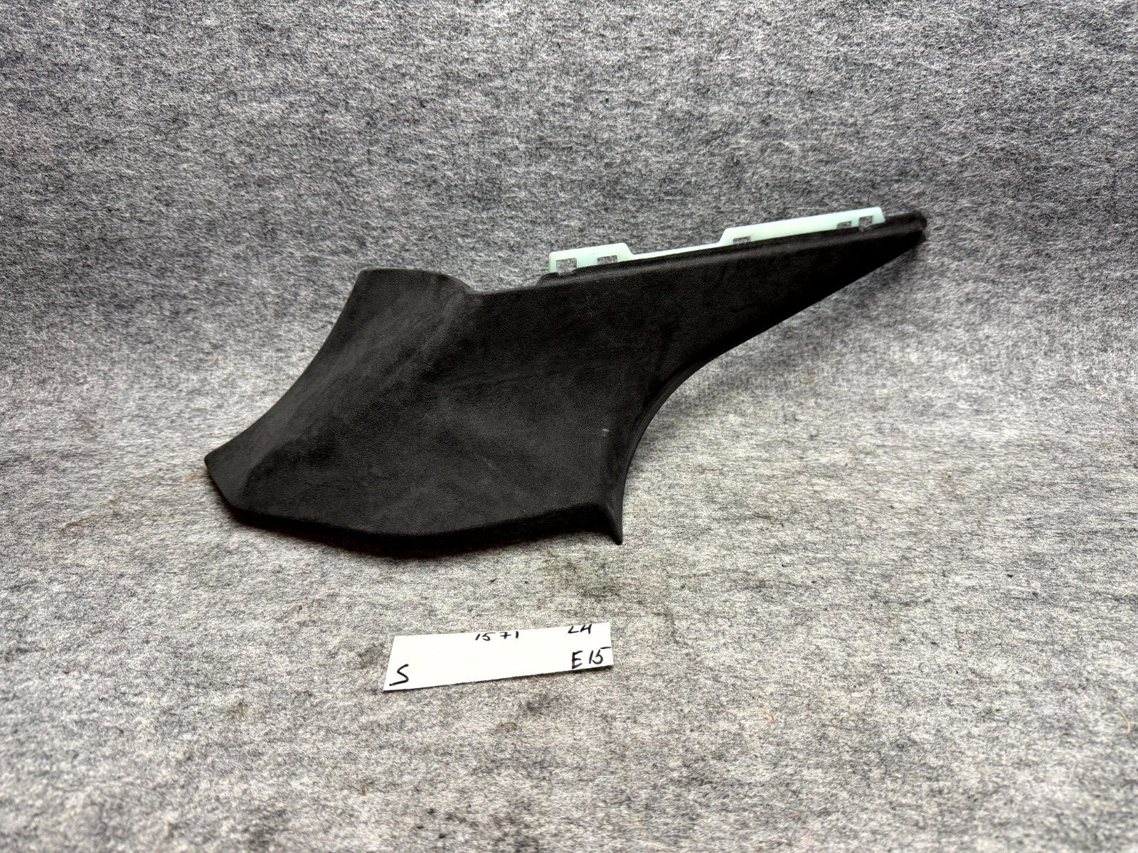 ♦️2012 - 2020 TESLA MODEL S REAR LEFT SIDE C-PILLAR TRIM COVER OEM, 1007457-02-C
