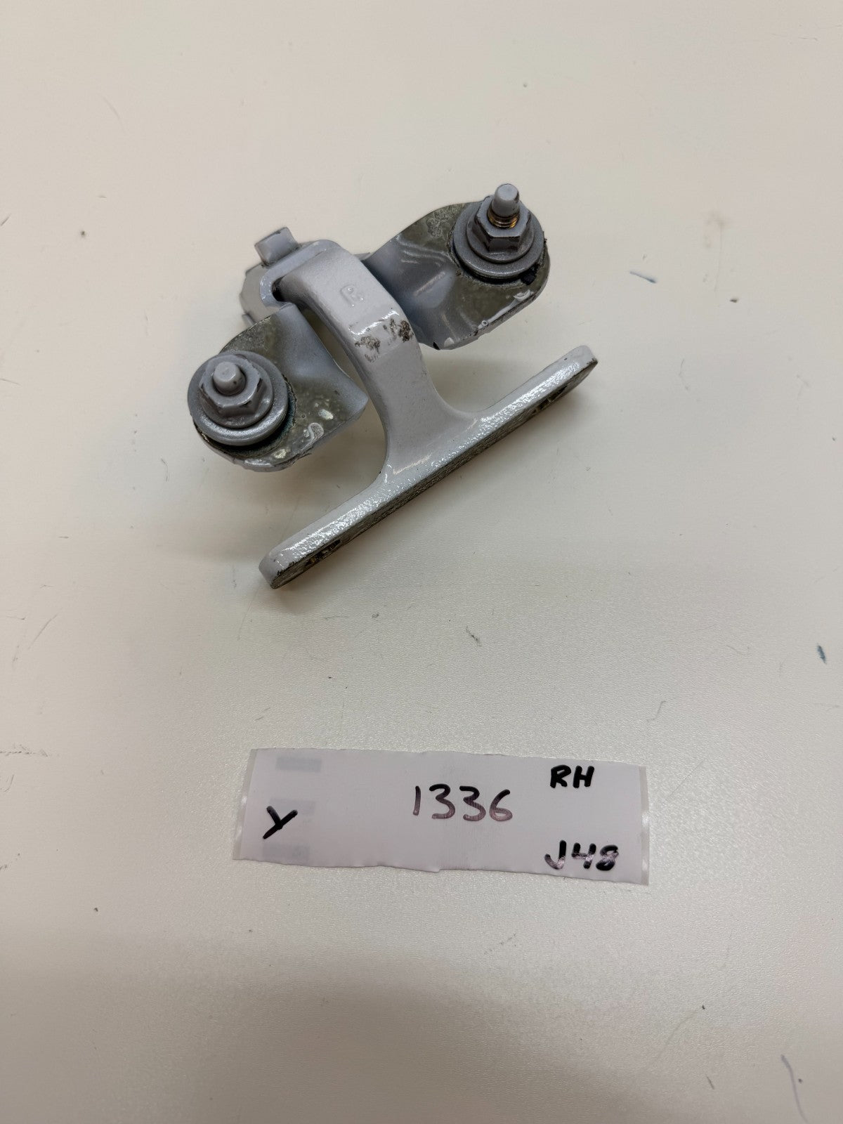 2020-24 Tesla Model Y Front Right Side Hood Hinge Assembly Pivot Bracket